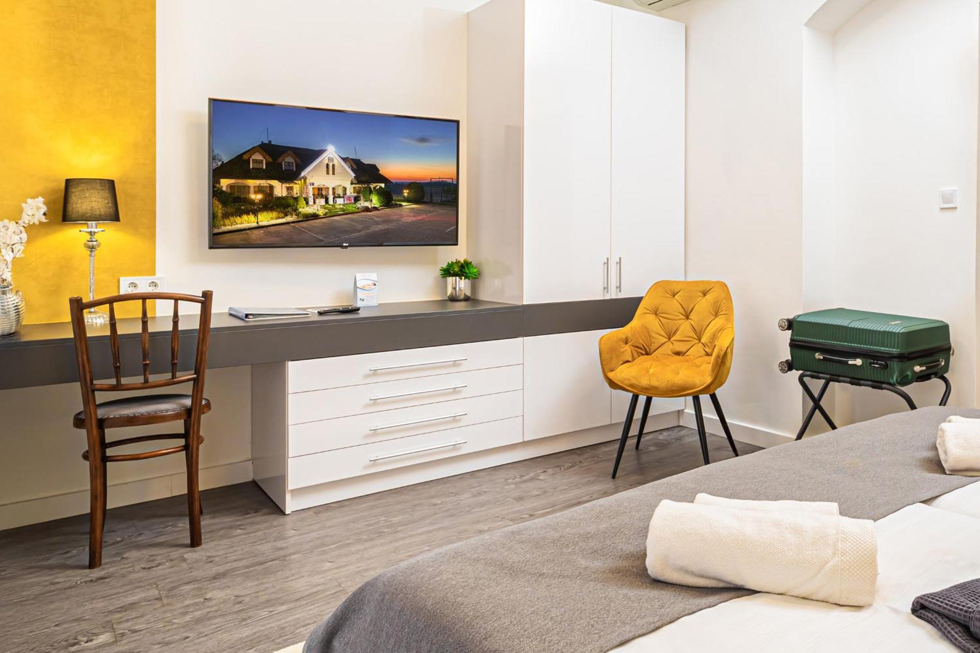 Rigotanya Relax & Wellness Panzio Buekfuerdo Hotell Eksteriør bilde