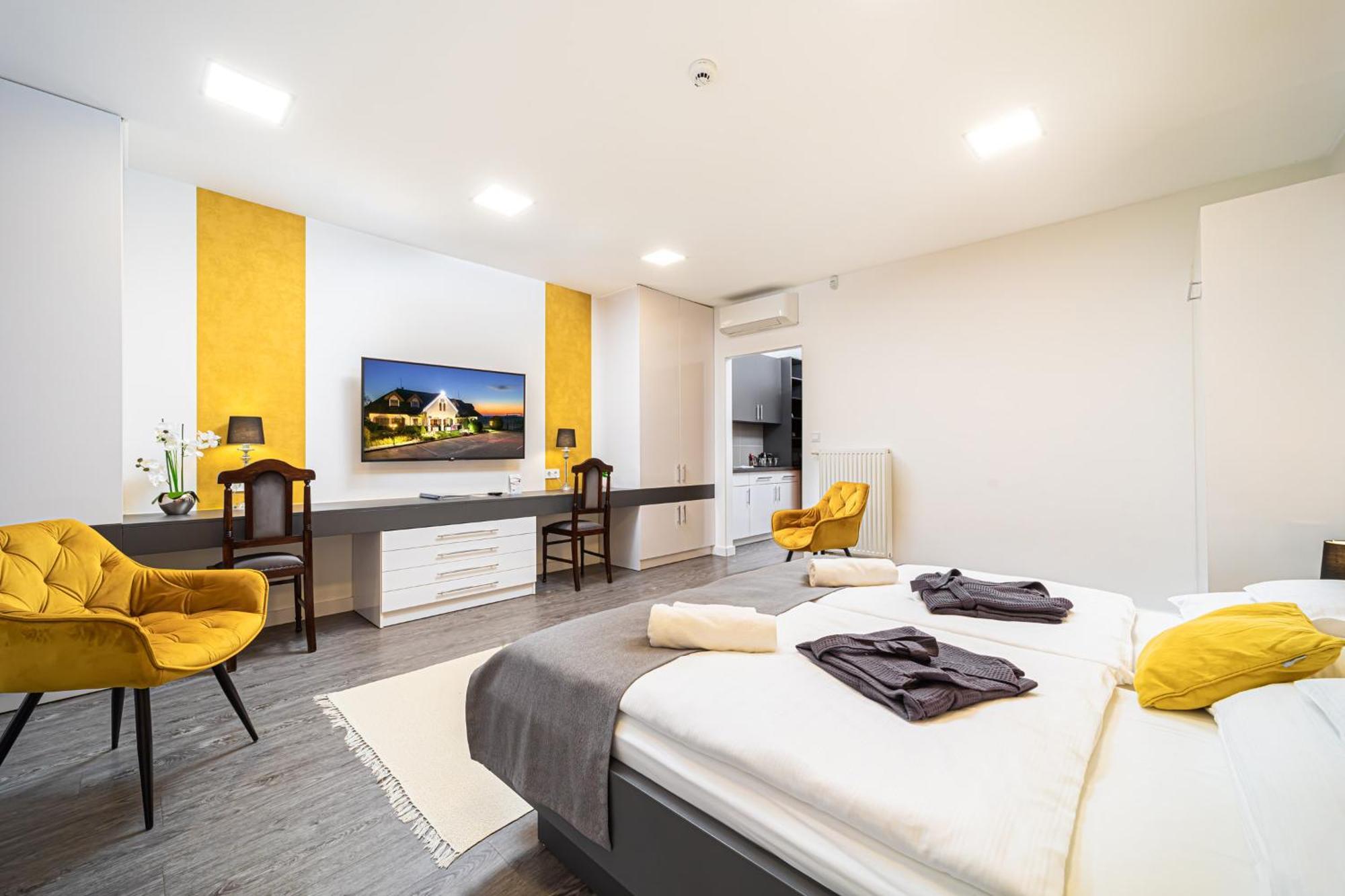 Rigotanya Relax & Wellness Panzio Buekfuerdo Hotell Eksteriør bilde