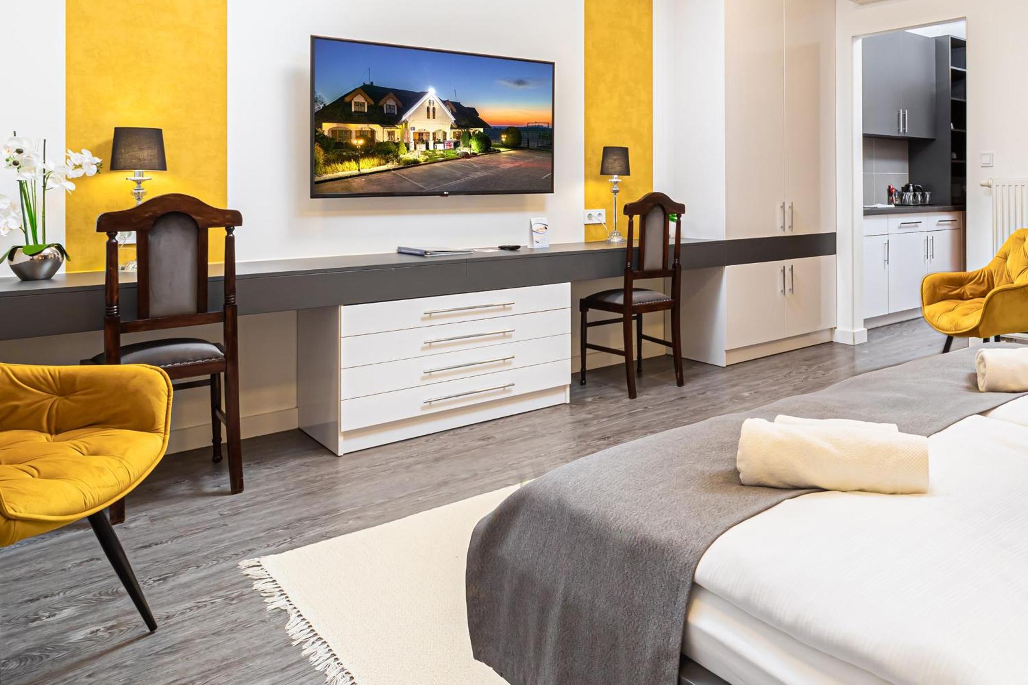 Rigotanya Relax & Wellness Panzio Buekfuerdo Hotell Eksteriør bilde