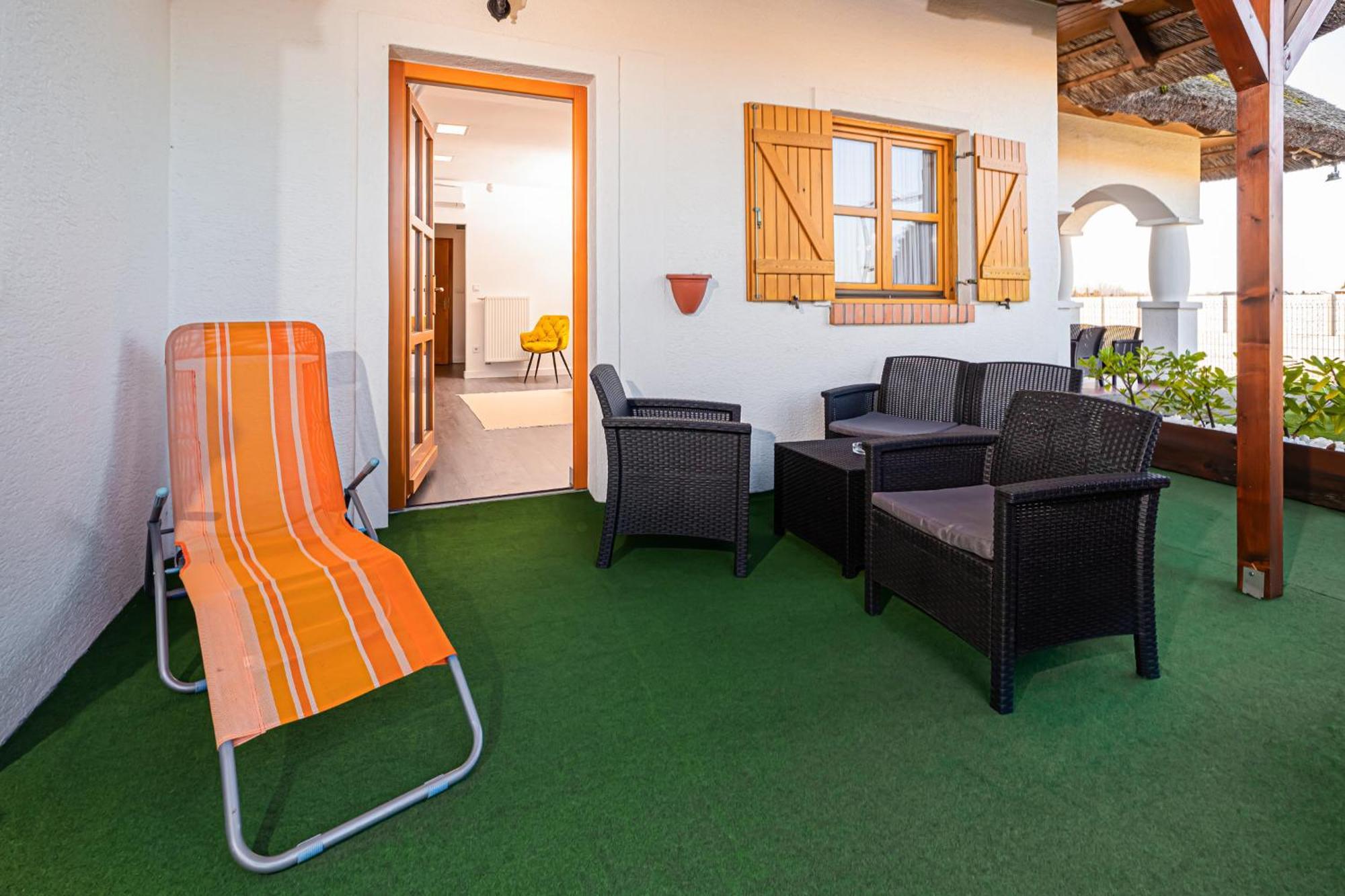 Rigotanya Relax & Wellness Panzio Buekfuerdo Hotell Eksteriør bilde