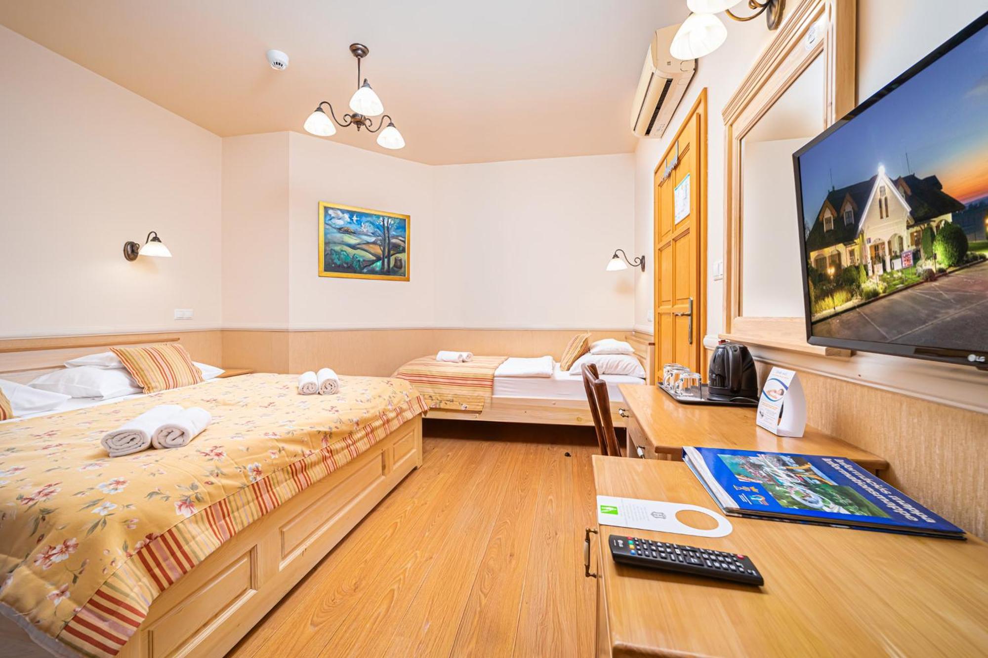Rigotanya Relax & Wellness Panzio Buekfuerdo Hotell Eksteriør bilde